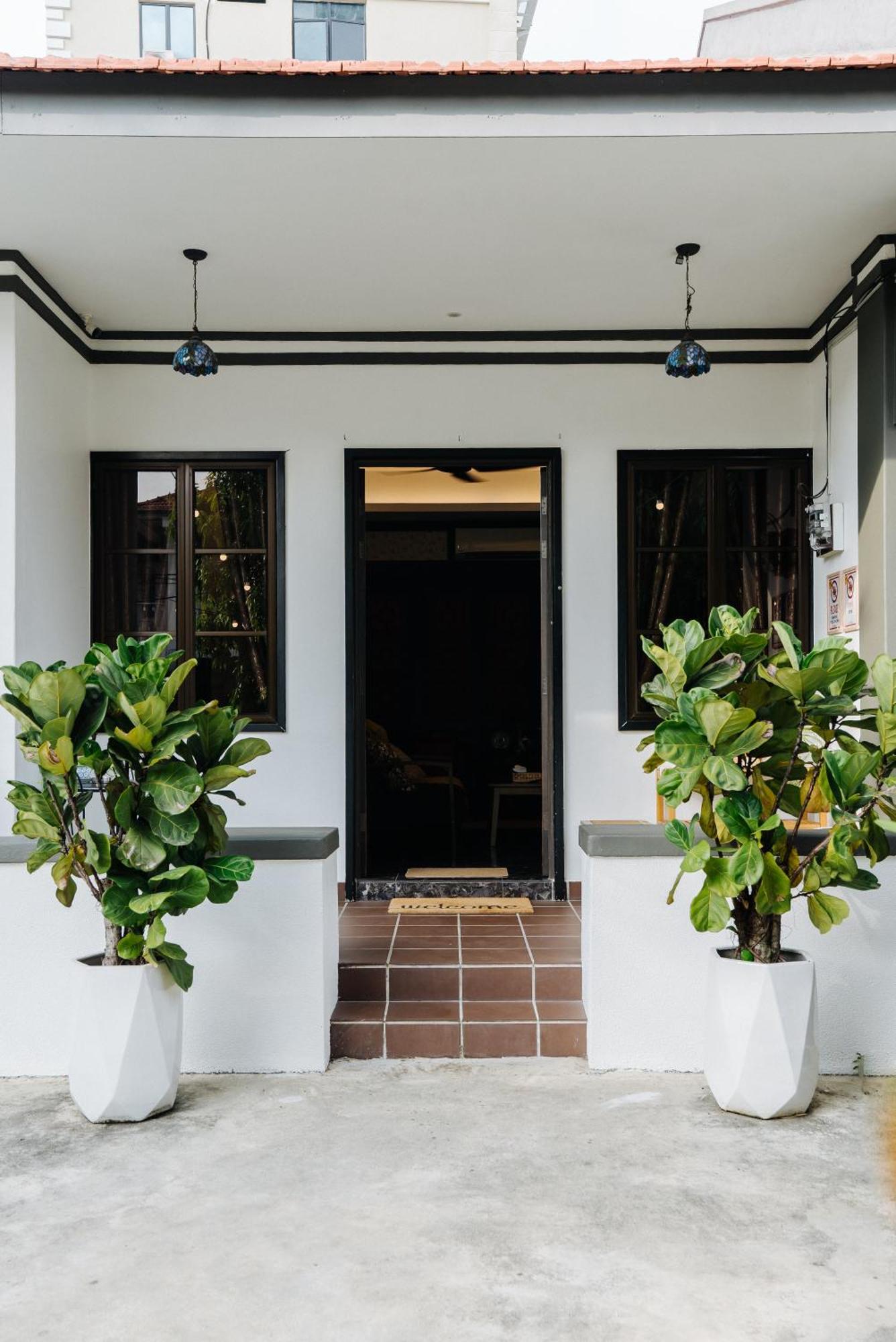 Wang'S Bnb 4 Bedrooms Villa George Town Extérieur photo